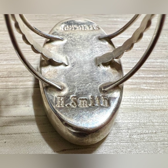 Vintage Designer H. Smith Sterling Silver Abstract Turquoise Inlay Ring, Size 6 - Picture 7 of 11